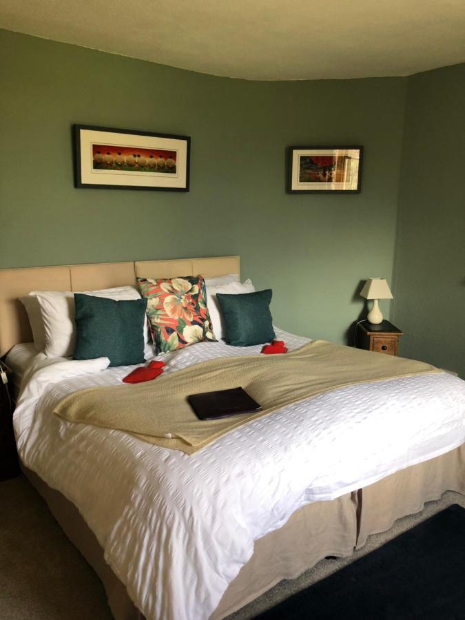 The Hollow Bed And Breakfast Great Longstone Buitenkant foto